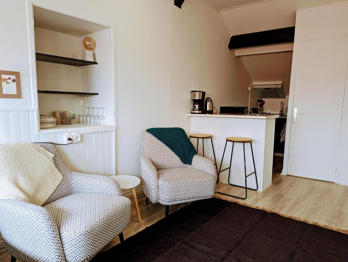 Appartement Studio Hyper-Centre La Rochelle, A Deux Pas Du Vieux Port à La Rochelle  Extérieur photo